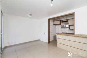 Image 1 - 203665