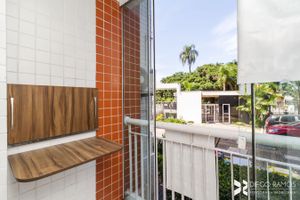 Image 5 - 203665