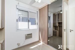 Image 11 - 203665