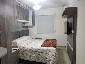 Image 4 - 203701