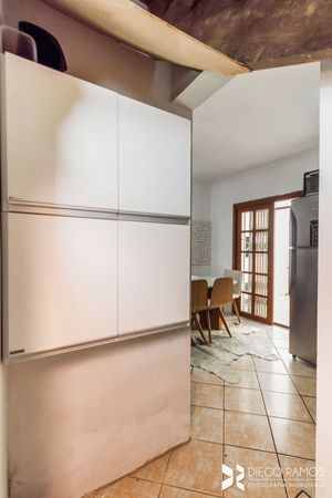 Image 34 - 203770