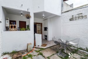Image 40 - 203770