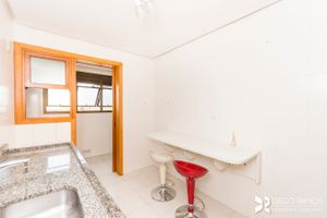 Image 21 - 203883