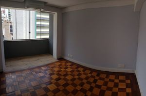 Image 23 - 203889