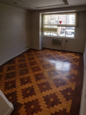 Image 4 - 203889