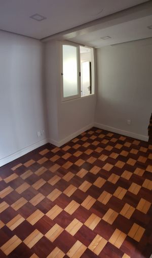 Image 34 - 203889