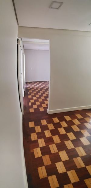 Image 32 - 203889