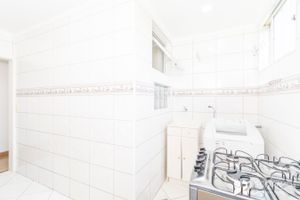 Image 17 - 203925