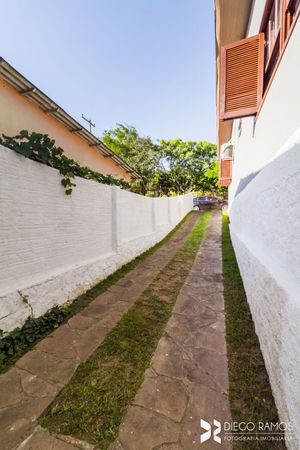 Image 44 - 203930