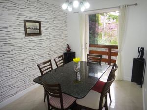 Image 1 - 203945