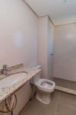 Image 9 - 203967