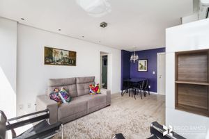 Image 3 - 203978