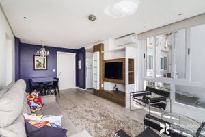 Image 4 - 203978