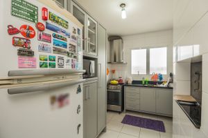Image 28 - 204006