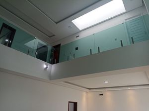 Image 11 - 204009