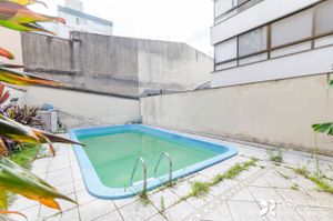 Image 31 - 204038