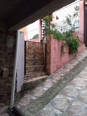 Image 37 - 204045