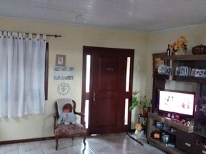 Image 20 - 204045