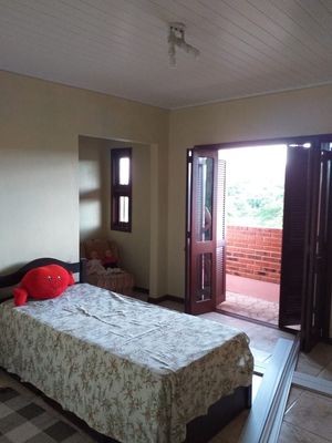 Image 22 - 204045