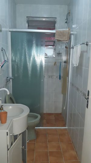 Image 4 - 204073