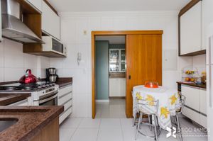 Image 23 - 204170