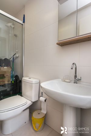 Image 32 - 204275