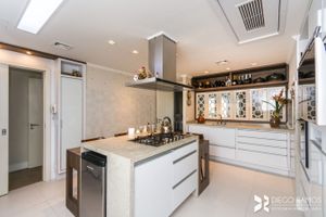 Image 34 - 204275