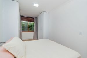 Image 14 - 204282