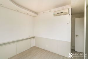 Image 21 - 204292