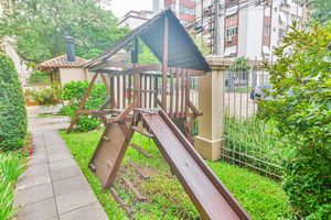 Image 33 - 204299