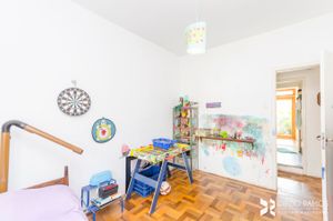Image 15 - 204302