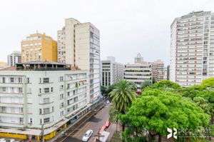 Image 5 - 204371