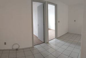 Image 14 - 204382