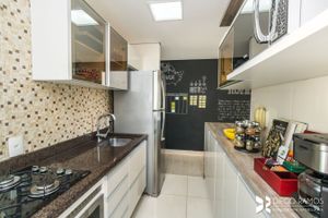 Image 20 - 204391