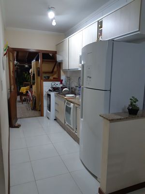 Image 2 - 204398