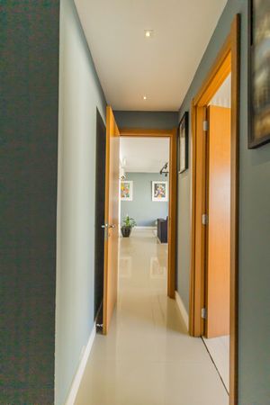 Image 10 - 204420
