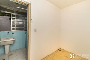 Image 27 - 204483