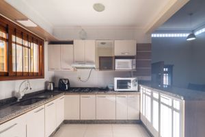 Image 32 - 204573