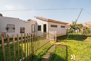 Image 33 - 204582