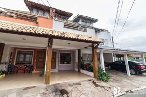 Image 42 - 204585