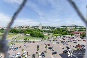 Image 8 - 204586