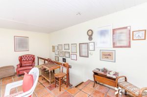 Image 14 - 204691