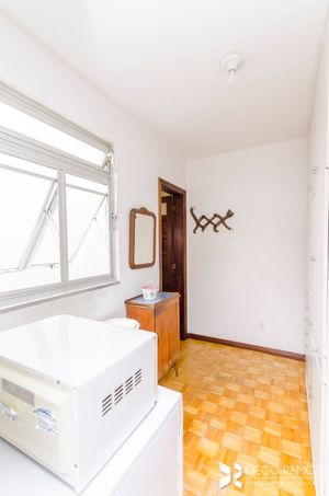 Image 30 - 204691