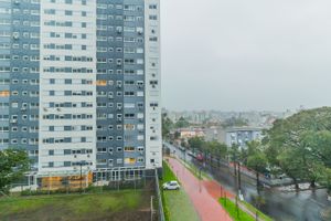 Image 10 - 204707