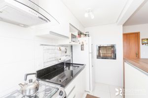 Image 20 - 204722