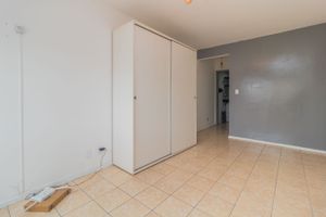 Image 3 - 204732