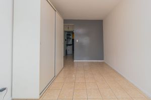 Image 4 - 204732