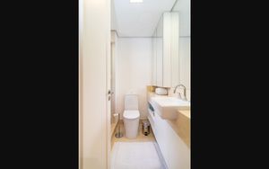 Image 11 - 204741