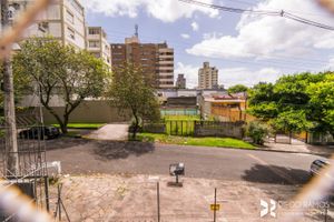 Image 4 - 204742