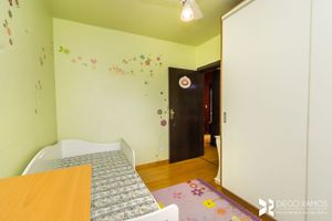 Image 15 - 204742